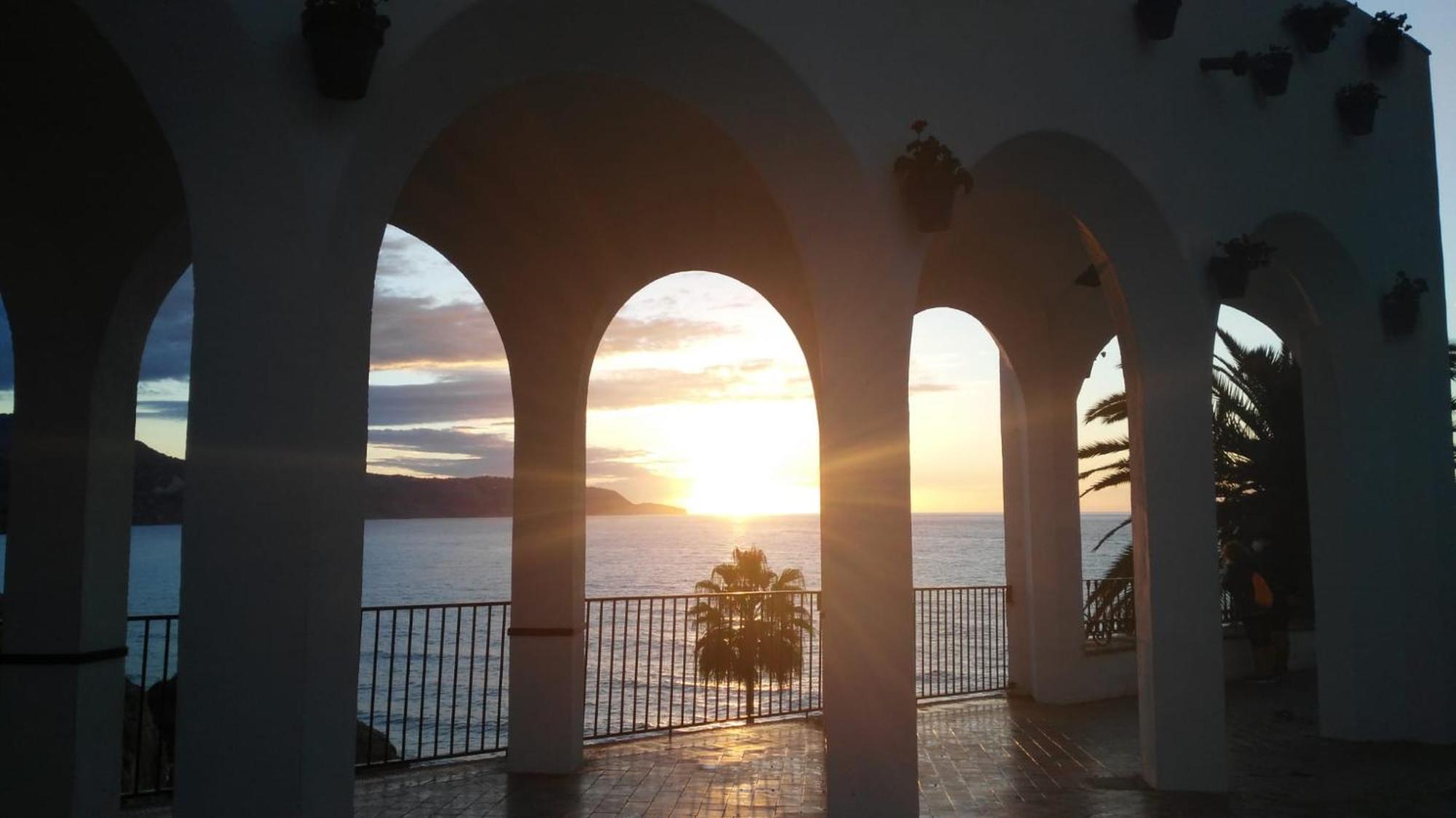 Torresol Sea View Leilighet Nerja Eksteriør bilde